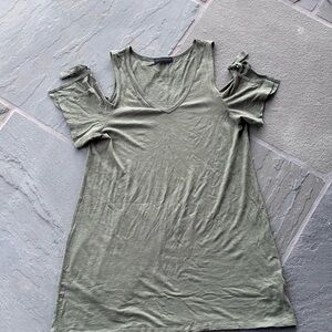 EUC Sanctuary Cold Shoulder V-Neck Womens Dress in Olive Green